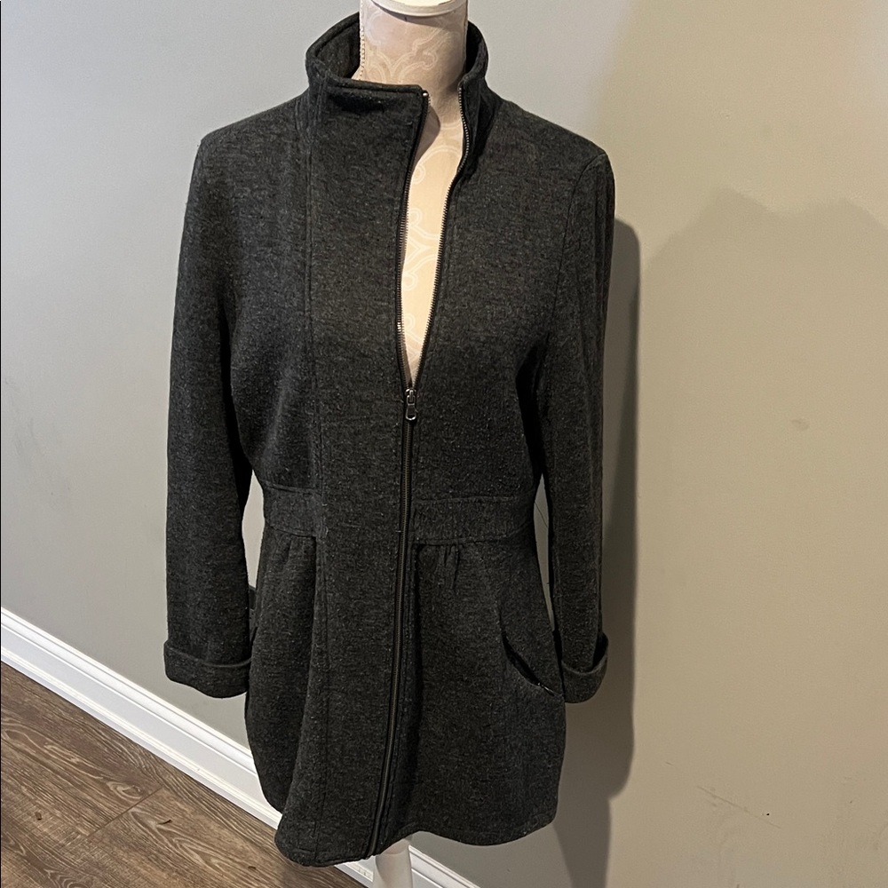 Akini sweater coat